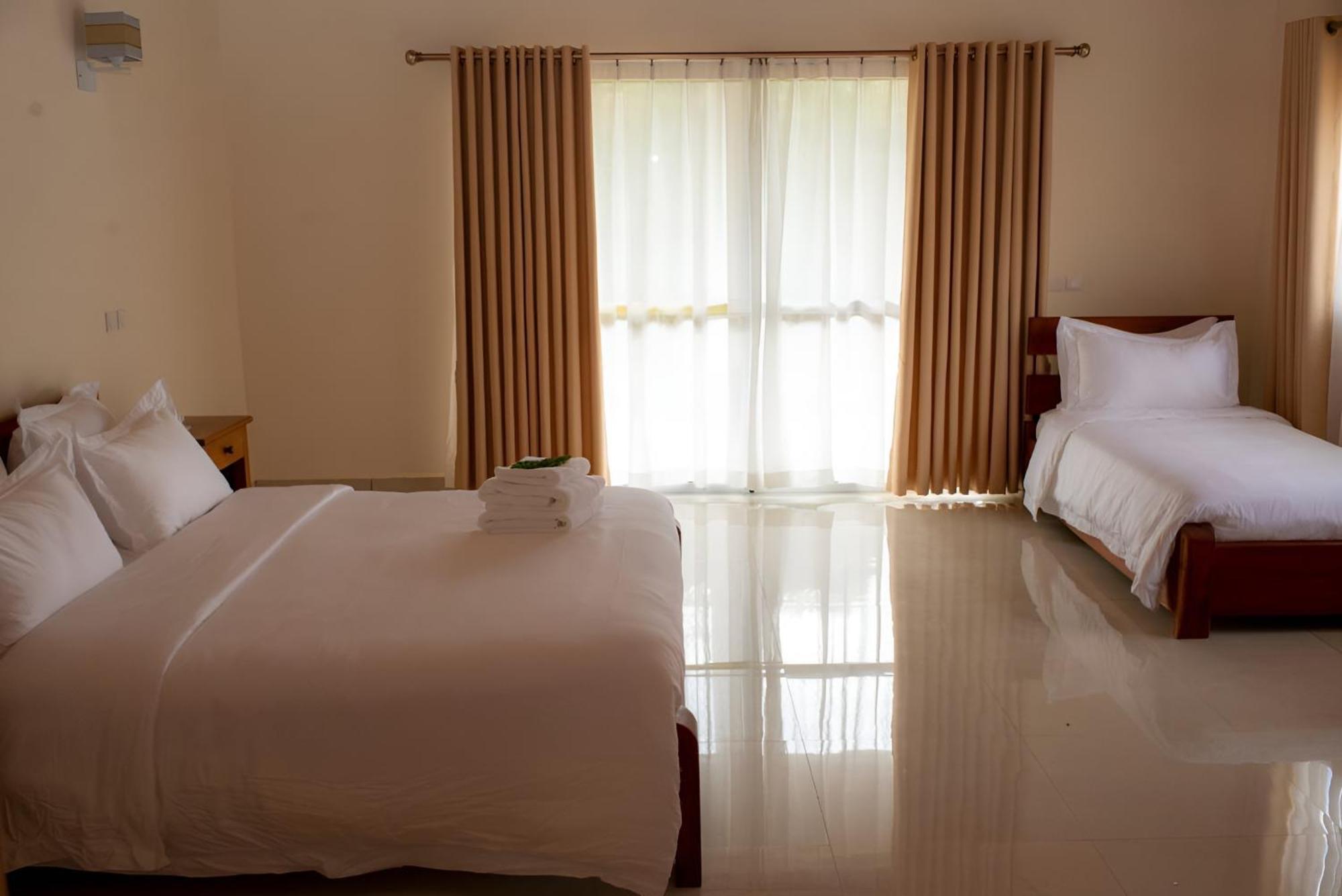Mahafaly Hotel & Resort Antsirabe Ngoại thất bức ảnh